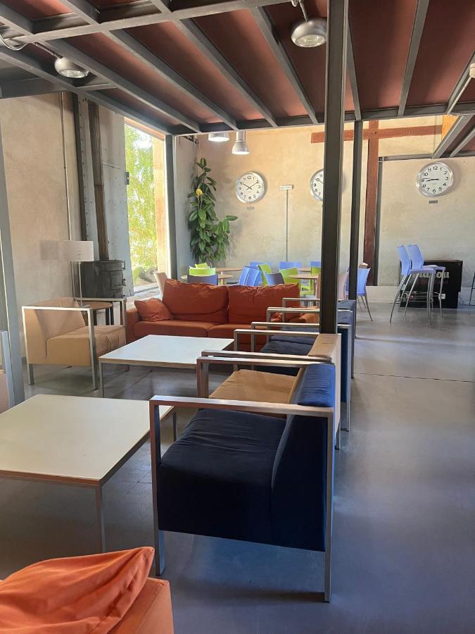 Albergue & Cafeteria Via De La Plata Hervás Dış mekan fotoğraf